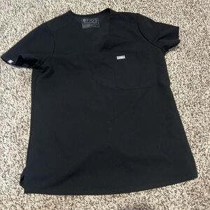 Woman’s Fig scrub top size small